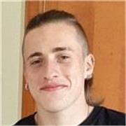 Chitarrista compositore con esperienza live offre lezioni di chitarra a principianti