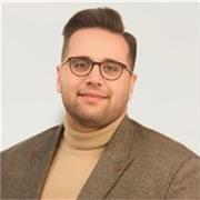 As a passionate and experienced English teacher I would lead you to the path of language learning 