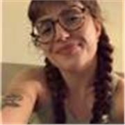 Je suis en étude de philosophie à la Sorbonne et donne des cours aux lycéen.nes. N’hésitez pas à me contacter !