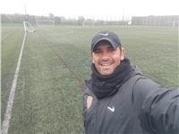 I am a Spanish ex-professional football player with 20 years of experience in football clubs across Spain and the UK. 