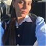 Je peux enseigner le français, jusqu’au collège. Aussi l’histoire géographie jusqu’au bac. Si il y a des matière management