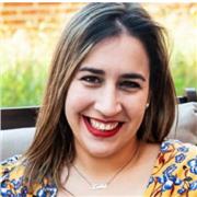 Profesora titulada, experta en TDAH y Dislexia/otras necesidades educativas especiales.