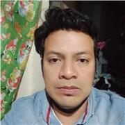 Profesor de computación en toda las modalidades, profesor en el área de matemática primaria y secundaria, profesor y asesor en metodología, planificación y evaluación de proyectos educativos