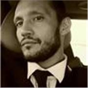 Sono un docente di pittura iperrealista, offro lezioni a domicilio .Ti insegnero' a realizzare meravigliosi dipinti fotografici