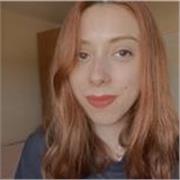 laurenda in lettere con diploma linguistico che impartisce ripetizioni