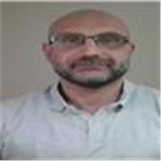 Multilingual Spanish tutor with experience teaching languages and training learners, offering structured online Spanish lessons. 