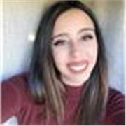 Universitaria de relaciones laborales y recursos humanos con 2 años de experiencia imparte clases particulares sobre inglés, economía y lengua para niños de ESO y Bachillerato