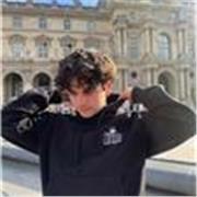 Joven de 18 años, con ganas de enseñar el idioma inglés a niños y jóvenes, abierto a cualquier oportunidad