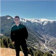 Ofrezco clases de refuerzo en contabilidad y finanzas en general. Licenciado en ADE y Master en Auditoria y Control de Gestión