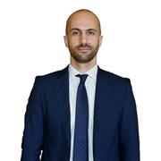Laureato in Giurisprudenza offre ripetizioni a giovani studenti desiderosi di migliorare