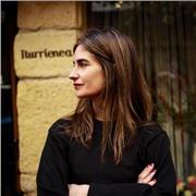 Profesora de marketing, merchandising y diseño de moda