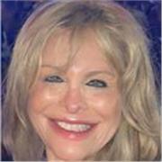 Profesora de inglés con 15n años de experiencia. Examinadora y preparadora oficial de exámenes Cambridge. 