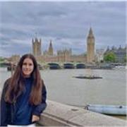 Estudiante universitaria con alto nivel de inglés ofrece clases a niños y adolescentes