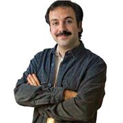 Veterinario y Doctor en Veterinaria, Área Genética Animal, con amplia experiencia docente en el ámbito universitario