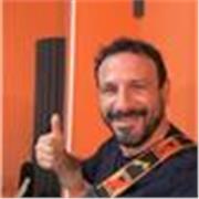 Cerchi un tutor che possa aiutarti a comprendere il solfeggio musicale?
Sei nel posto giusto