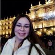 Bueno soy una persona con inglés avanzado y me ofrezco para dar clases de conversación o básico para adultos y niños en Barcelona