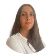 Maestra en Educación Primaria imparte clases para todas las edades