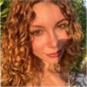 Studentessa universitaria di lettere moderne e di scienze giuridiche impartisce ripetizioni di tutte le materie in campo umanistico - linguistico e, su eventuale richiesta, anche scientifico