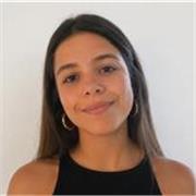 Aprender con apoyo y paciencia: clases particulares enfocadas en materias de primaria y enseñanza a personas con dependencia