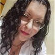One on one tailored online English language classes for students and adults! 
