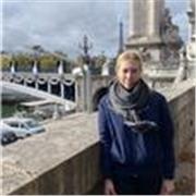 Prof de la langue anglaise et la langue russe avec expérience.