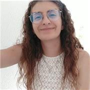 ¡Hola! Soy Andrea y acabo de graduarme en Periodismo. Me gusta mucho la enseñanza, tengo bastante paciencia y puedo ayudar en cualquier ámbito relacionado con la escritura y la lectura. También me gusta mucho la Historia y la Historia del Arte.