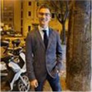 offro lezioni private con maggiori conoscenze in quelle scientifiche, con particolare attenzione alle loro necessità