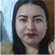 Profesor de Ingles imparte clases a niños de todas las edades