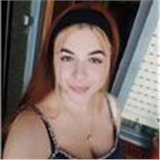 Soy estudiante de último año de filosofía, se me dan muy bien todas las materias de humanidades. 

