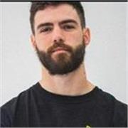 Profesor graduado en Ingeniería Civil, con conocimientos en física y matemática. Experiencia dando clases grupales y particulares.