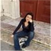 Profesora titulada de filosofía, con experiencia de dos meses de prácticas en un colegio.