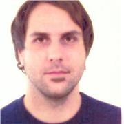 Offro lezioni private a bambini delle private, medie e ragazzi delle superiori, adattandole alle loro esigenze