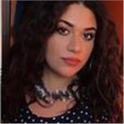 Insegnante con diploma socio-sanitario e laureanda in mediazione linguistica e culturale, offre ripetizioni private di italiano, storia, inglese e spagnolo, nonché di materie umanistiche quali psicologia e igiene