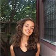 Prof de français, d'histoire-géo, de philosophie, de langues et d'HLP jusqu'au lycée.