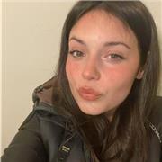 Studentessa liceale, offro ripetizione di materie quali italiano (madrelingua) o spagnolo e francese base