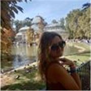 Madrelingua italiana, 24 anni e laureata, offre lezioni private di italiano online. Per info scrivere al mio numero per whatsapp