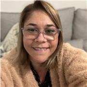 Professeur d’anglais et d’espagnol pour adolescents et adultes.