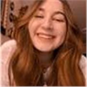 Chica de 18 años se ofrece a dar clases de lengua española de nivel medio / avanzado
