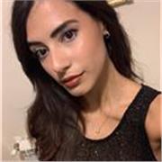 Studentessa all’ultimo anno di Medicina impartisce lezioni e doposcuola a bambini e ragazzi