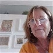 Profesional con años de experiencia en lengua, filosofía y latín