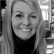 Julie Wright
