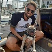 Insegnante di diritto ed economia politica ad adulti e studenti di superiori ed università. Laureato in Giurisprudenza presso l'università di Bologna, con esperienza nell'insegnamento, disponibile a lezioni e ripetizioni online su appuntamento