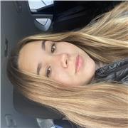 Soy una estudiante de trabajo social. Podría ayudar con los deberes o es actividades con los niños