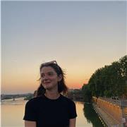 Je suis étudiante au lycée en classe de terminale et je voudrais proposer mes services !
