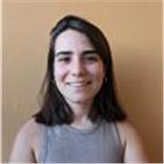 Mi nombre es Loreto, soy estudiante de pedagogía e imparto clases de español tengo varios años de experiencia en esta area