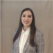 Técnica superior de Telecomunicaciones con manejo de diferentes programas sobre el comercio electrónico y manejo de redes sociales