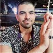 Docente universitario, en escuela de diseño y marketing digital