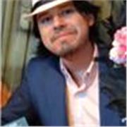 Profesor de inglés con meses de experiencia y capaz de hacer clases presencial y online