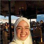 Holaa, me llamo Amira y soy una estudiante universitaria. Doy clases en casi todas las materias de la ESO y primaria.