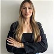 I offer dynamic lessons in both English and Spanish languages. 